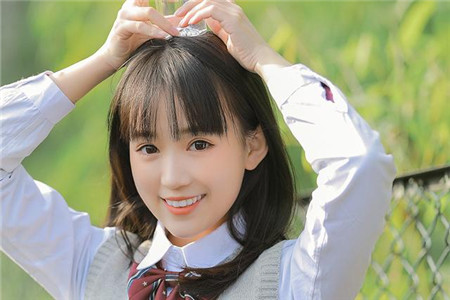 1566962188765923.jpg 双子座:吸引人的关注