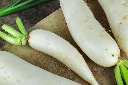 生吃白萝卜的好处
