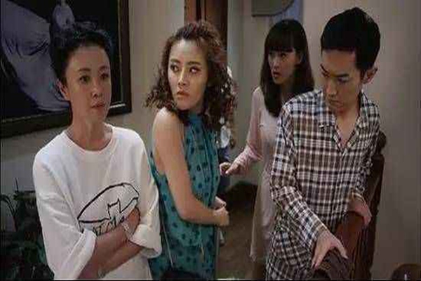 1537344154196930.jpg 婆婆带娃敷衍还颇多怨言,怪我不肯辞职假手于她