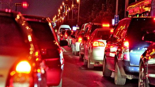 1538184292435774.jpg 那个在车里流泪,回家微笑的女人.jpg