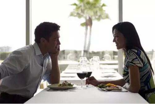 1536739399377771.jpg 生活把婚姻逼成困兽,精彩还要靠自己奋斗