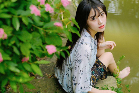 1537261497712039.jpg 异地恋三年,近三十的女生还要继续坚持吗