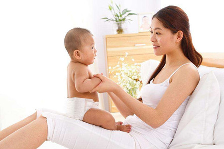 1535968437929768.jpg 女性为了孩子辞职?家庭协商才是正途