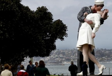 1535506066755489.png 情侣同居后,应谨慎对待“性行为”〖后篇〗