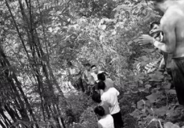 婚姻再艰难，别把气愤宣泄在孩子身上！〖前篇〗