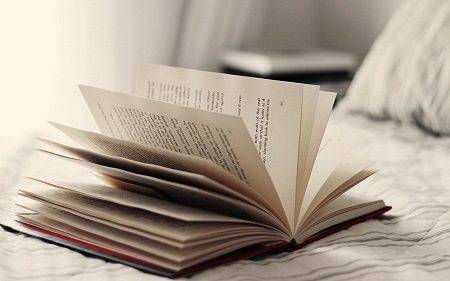 我爸一直都重男轻女，觉得我是个“废物”〖前篇〗