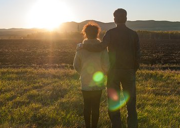 1535420024989047.png 女人都期待爱人送自己礼物,那你必须学着“聪明”点