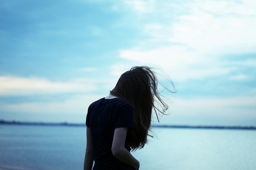 我在老家带孩子,给老公打电话他不接〖上篇〗