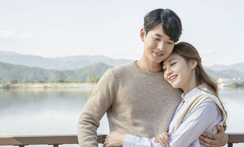 1534241396130488.jpg 感情中女人再恼火,也不要说这三句话