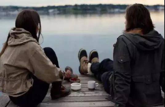 女人拒绝爱情的武器,从来不是争吵