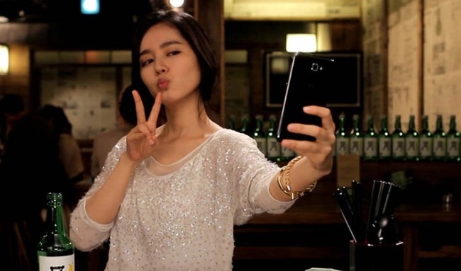 撒娇女人最好命 为什么男人喜欢爱撒娇的女人 撒娇女人最好命 为什么男人喜欢爱撒娇的女人